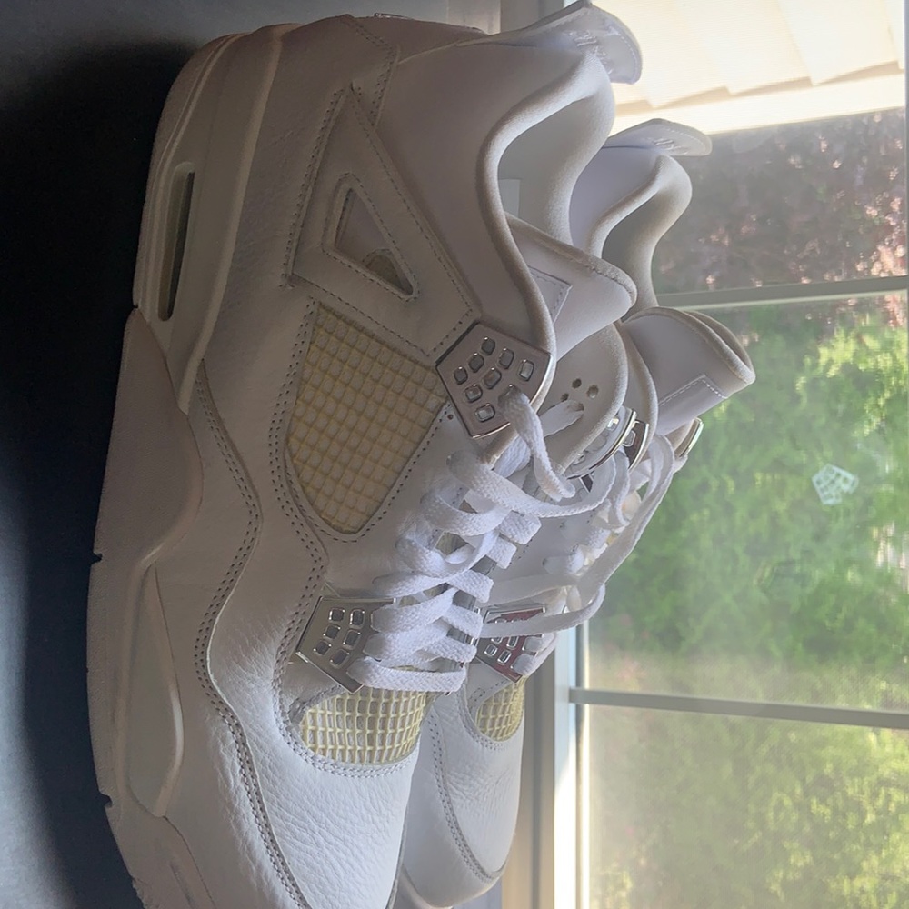 Air Jordan Retro 4 All White